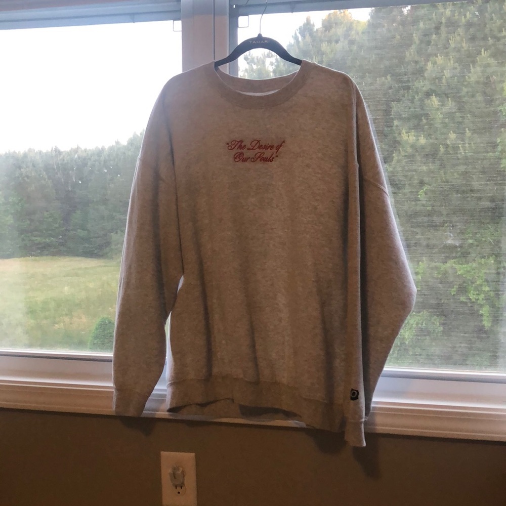 Grey Sweatshirt